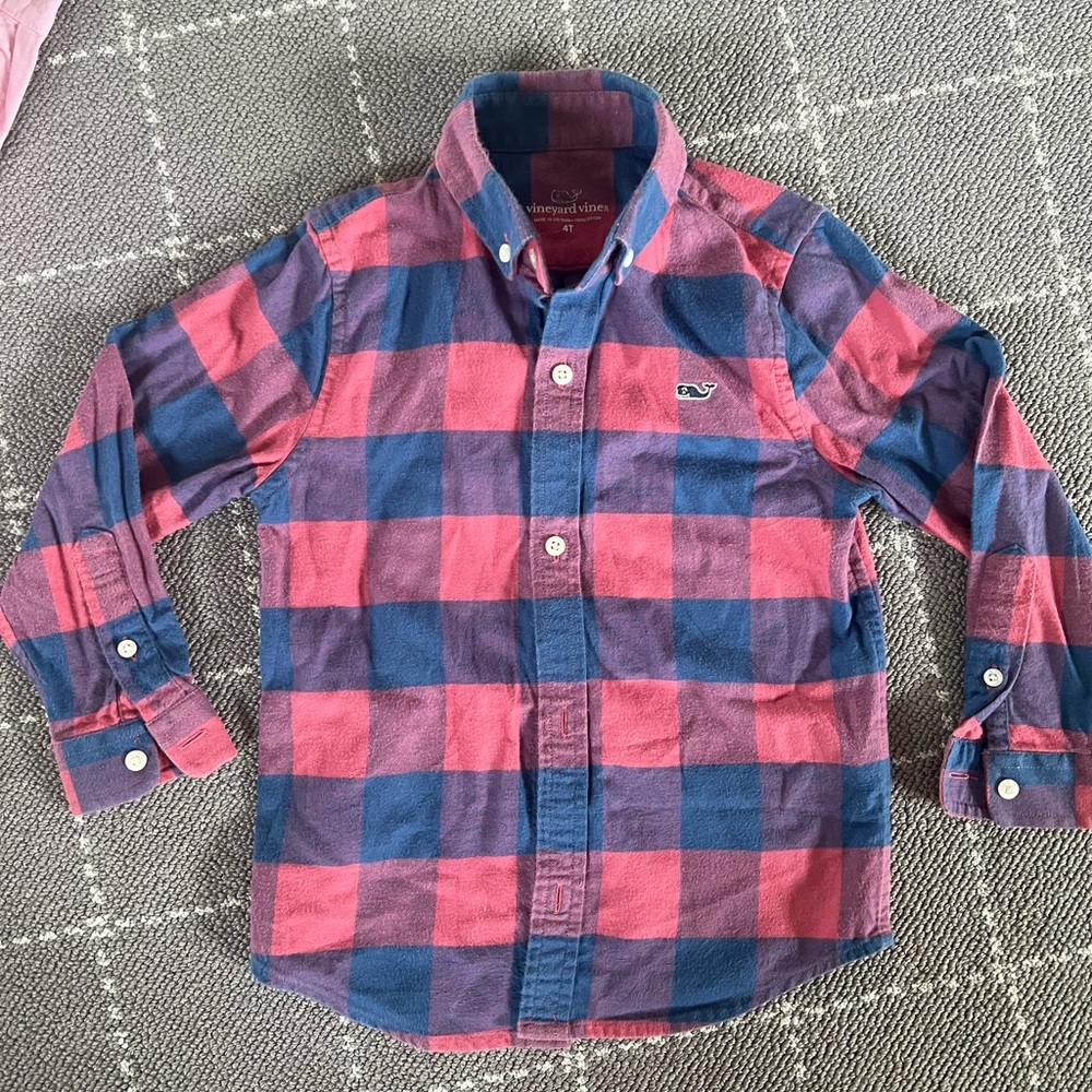 Boys Vineyard Vines Flannel Button Down Size 4t
